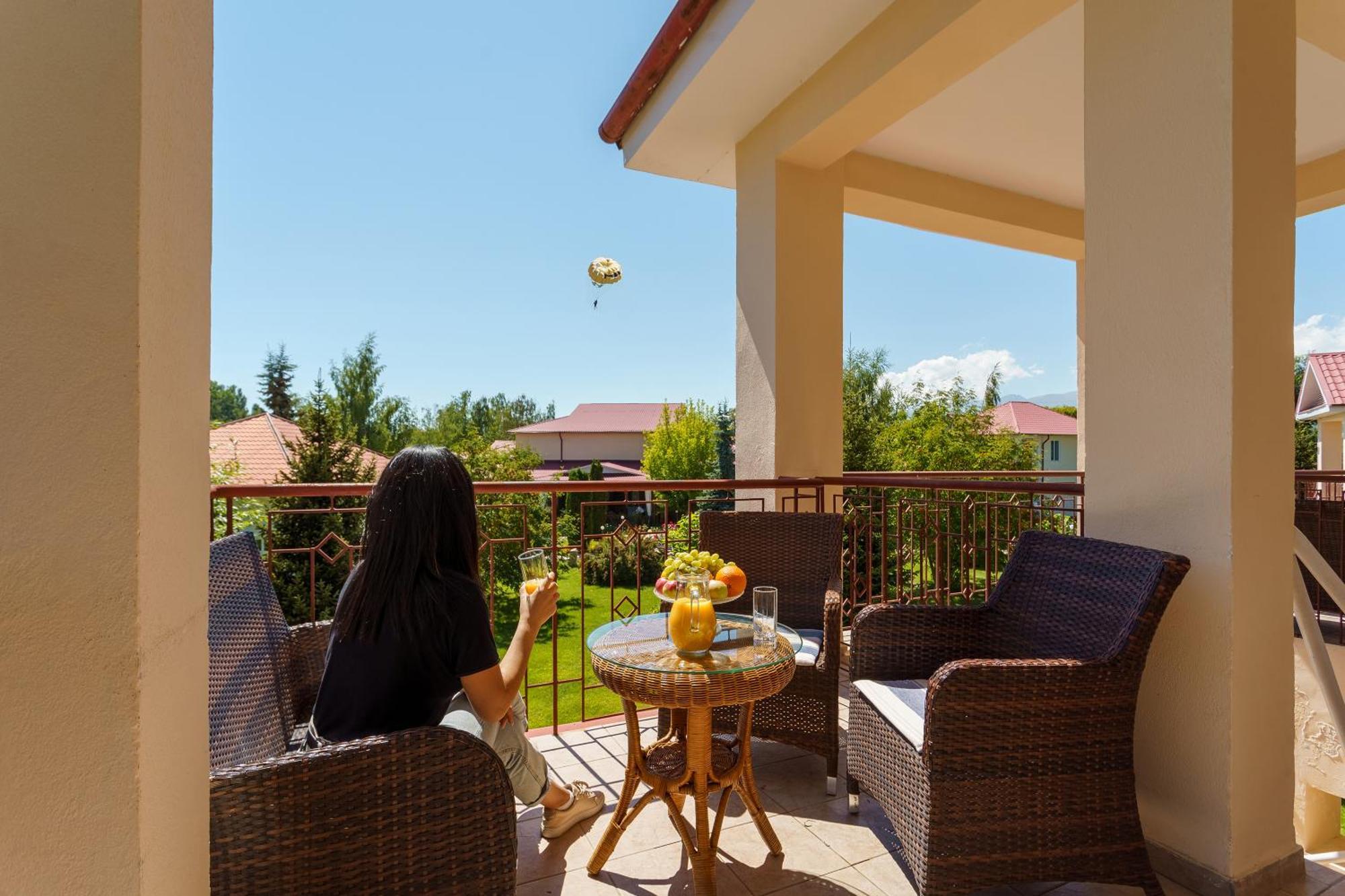 Talisman Village Hotel Bosteri Exterior photo