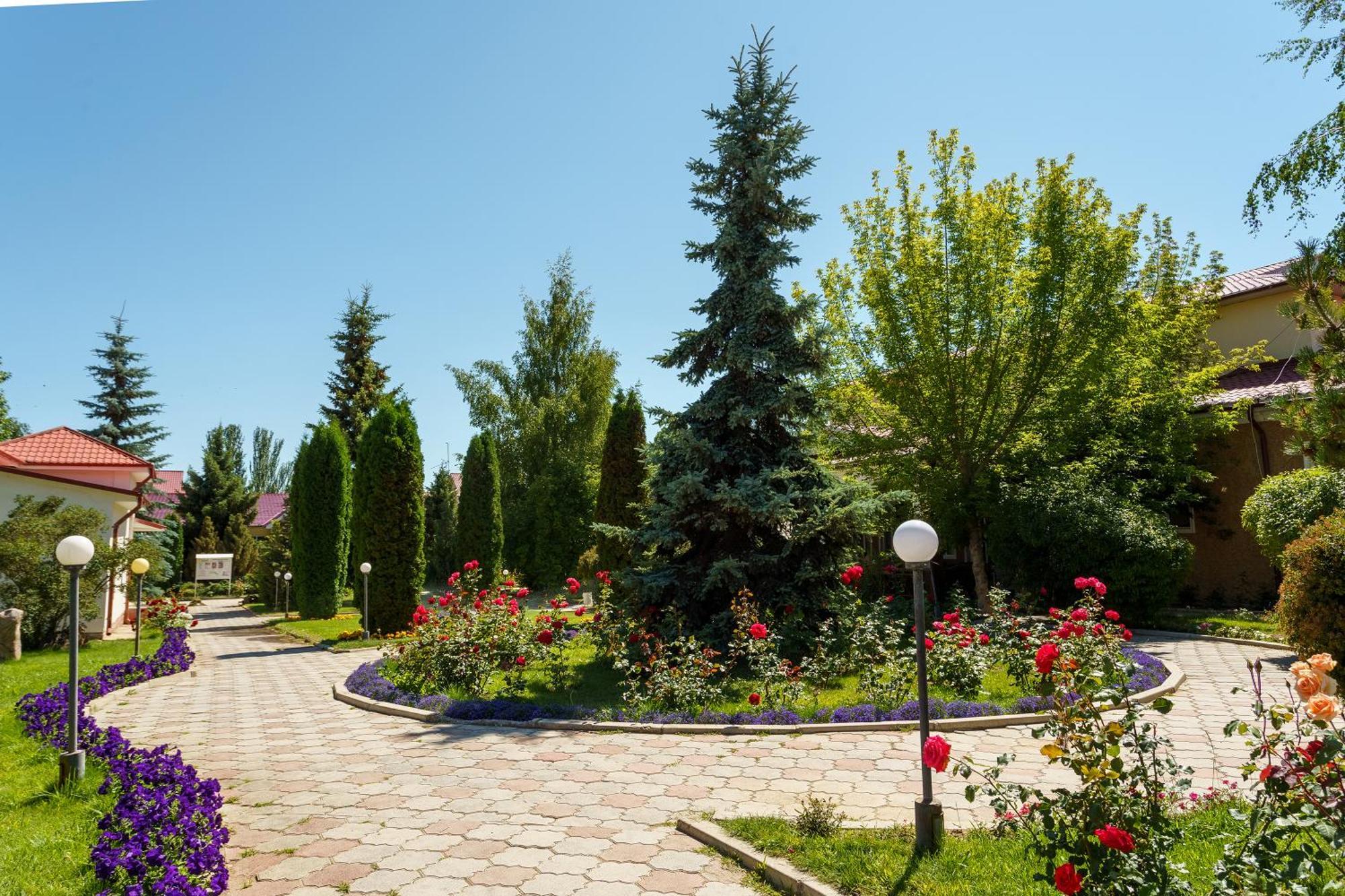 Talisman Village Hotel Bosteri Exterior photo
