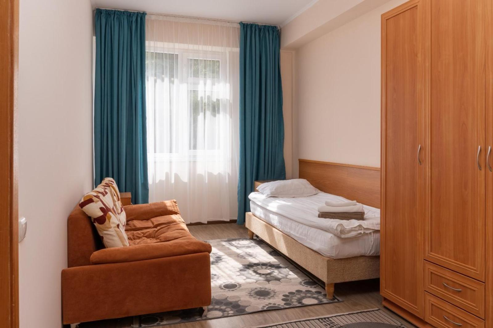 Talisman Village Hotel Bosteri Exterior photo
